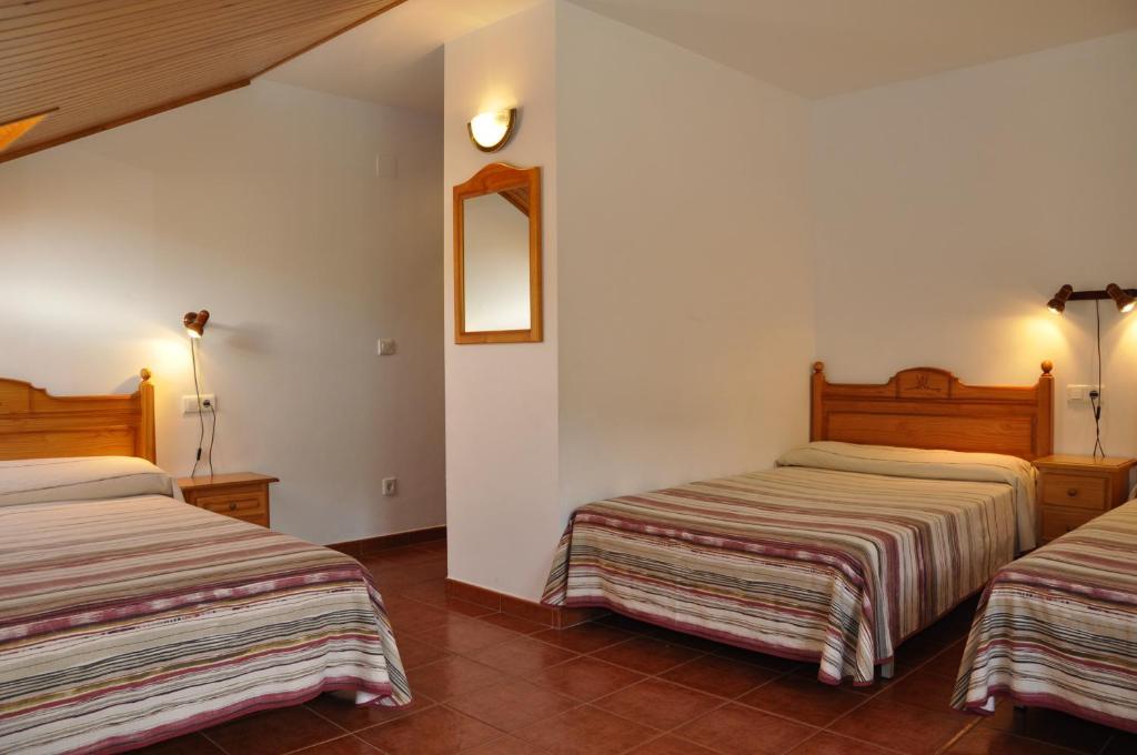 Hotel Castillo D'Acher Siresa Exterior photo